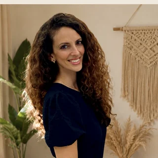 Anna Milossi · CurlyAnn Soulcare & Art
